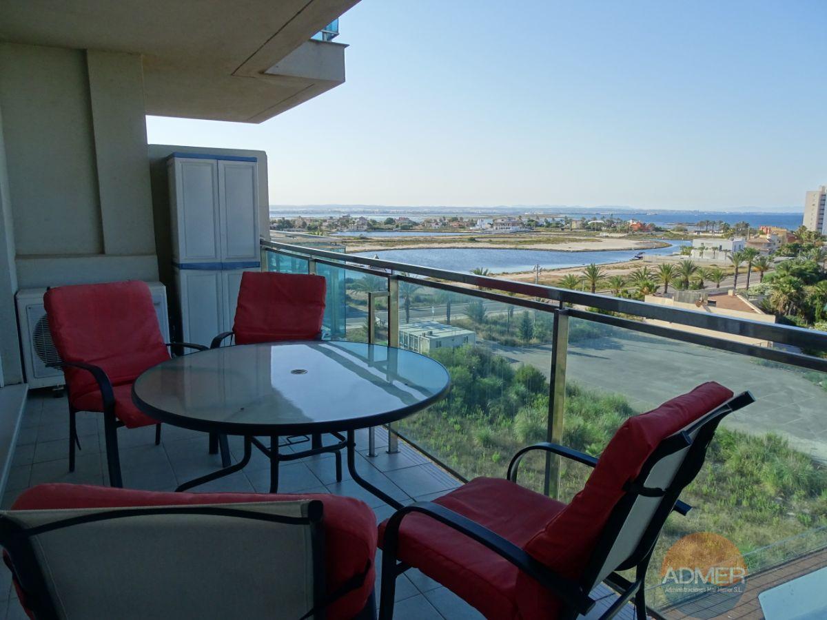 For sale of apartment in La Manga del Mar Menor