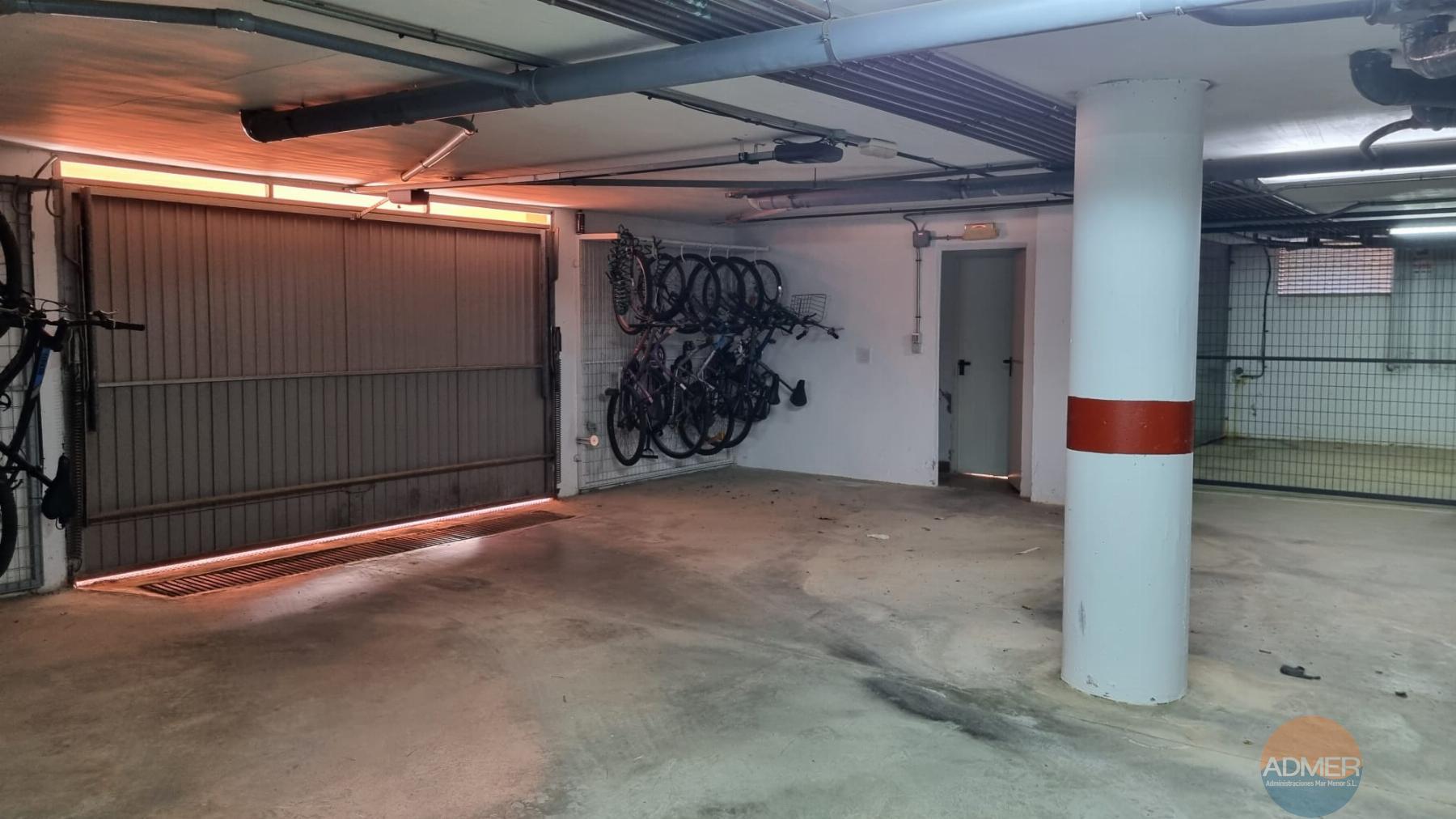 For sale of garage in Santiago de la Ribera