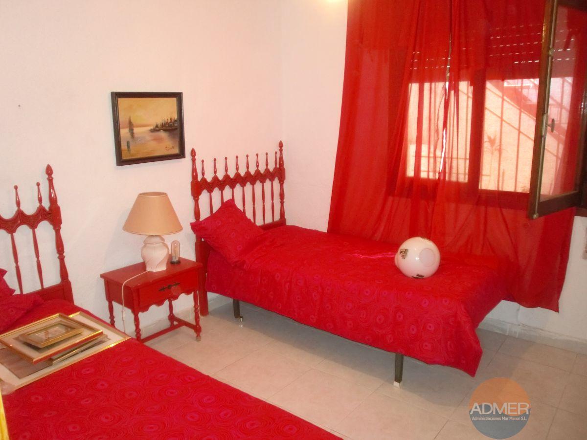 For sale of house in Santiago de la Ribera