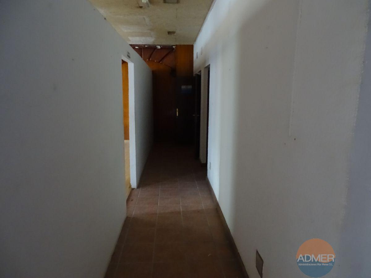 For sale of commercial in Santiago de la Ribera