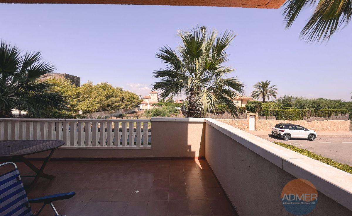 For sale of apartment in La Manga del Mar Menor