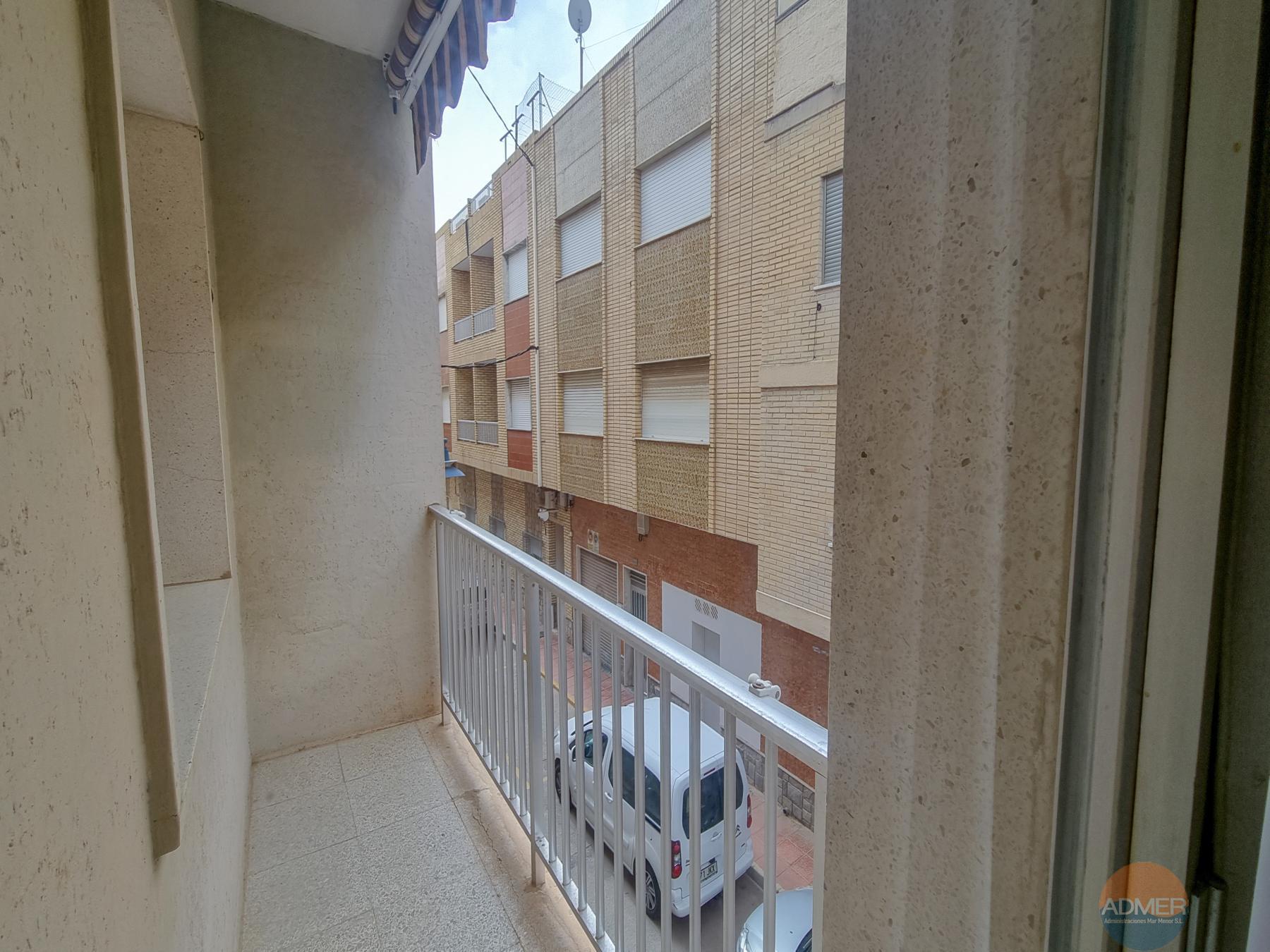 For sale of flat in Santiago de la Ribera