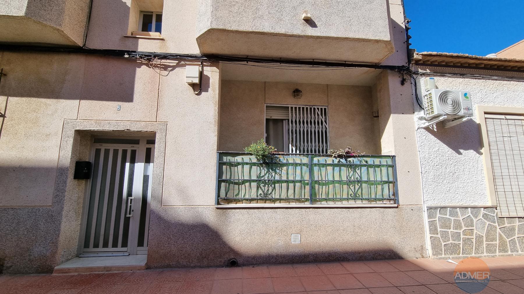 For sale of flat in Santiago de la Ribera