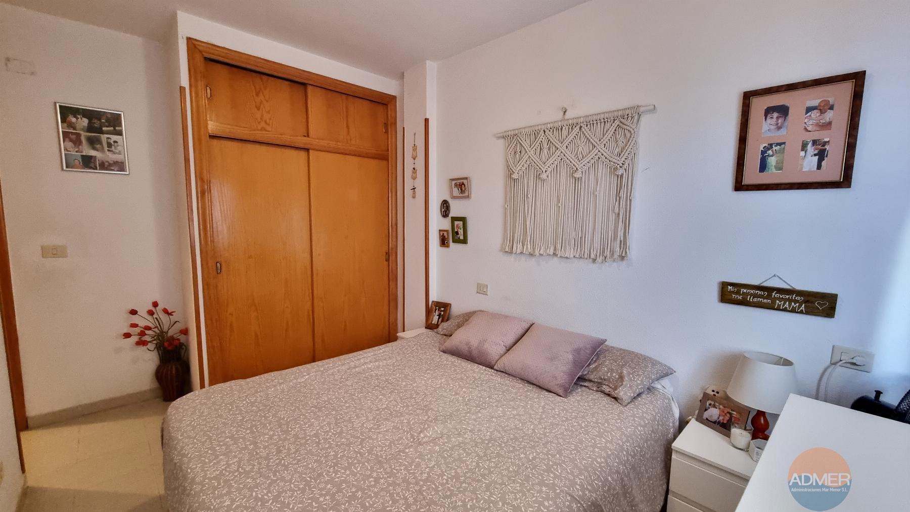 Venta de piso en Santiago de la Ribera