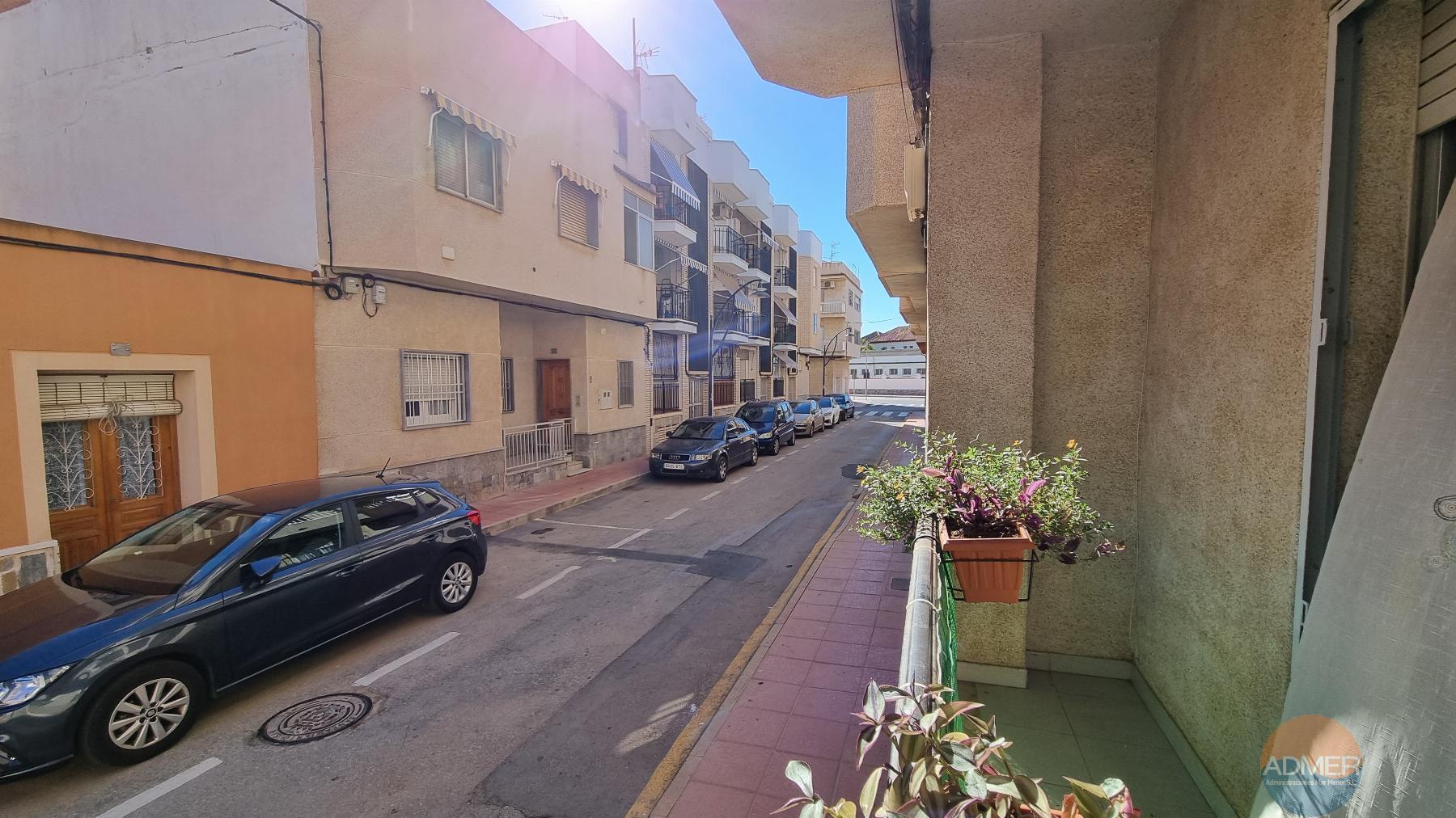 Venta de piso en Santiago de la Ribera