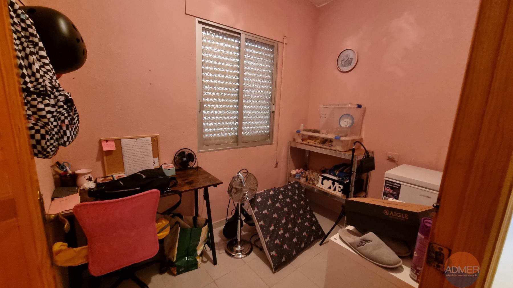 Venta de piso en Santiago de la Ribera