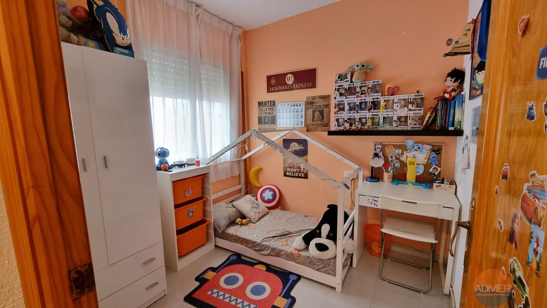 Venta de piso en Santiago de la Ribera