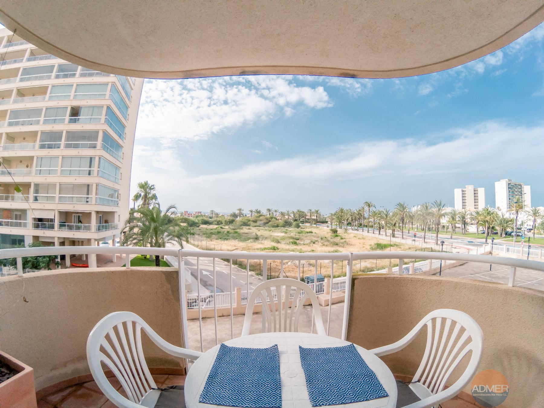 For sale of apartment in La Manga del Mar Menor