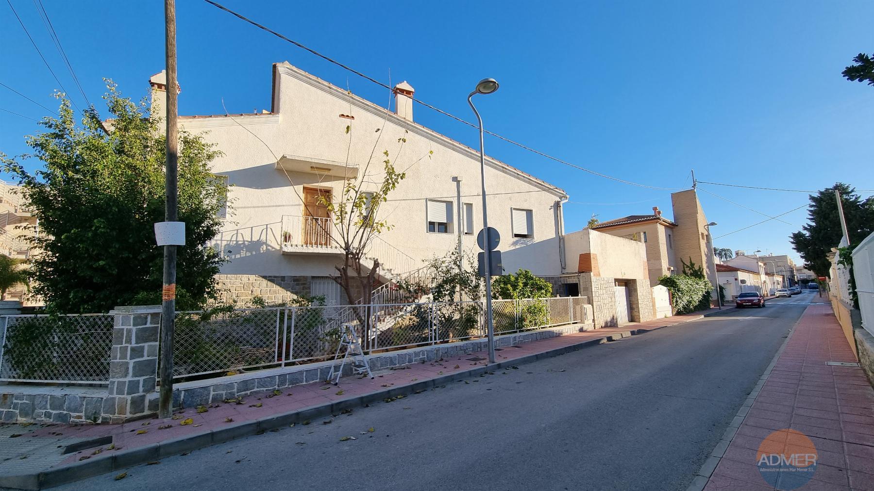 For sale of flat in Santiago de la Ribera