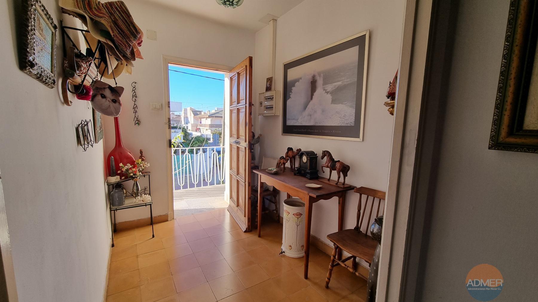 For sale of flat in Santiago de la Ribera