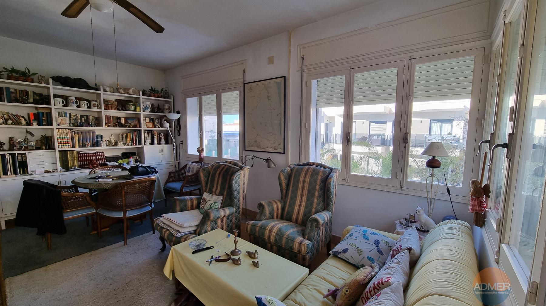 For sale of flat in Santiago de la Ribera