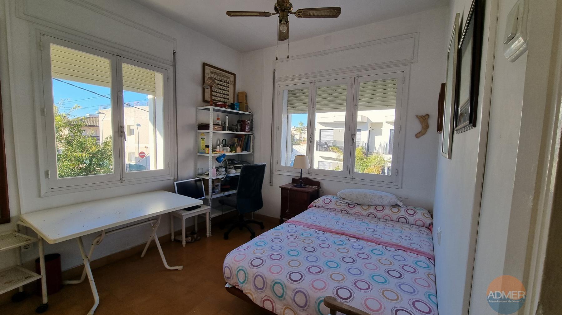 For sale of flat in Santiago de la Ribera