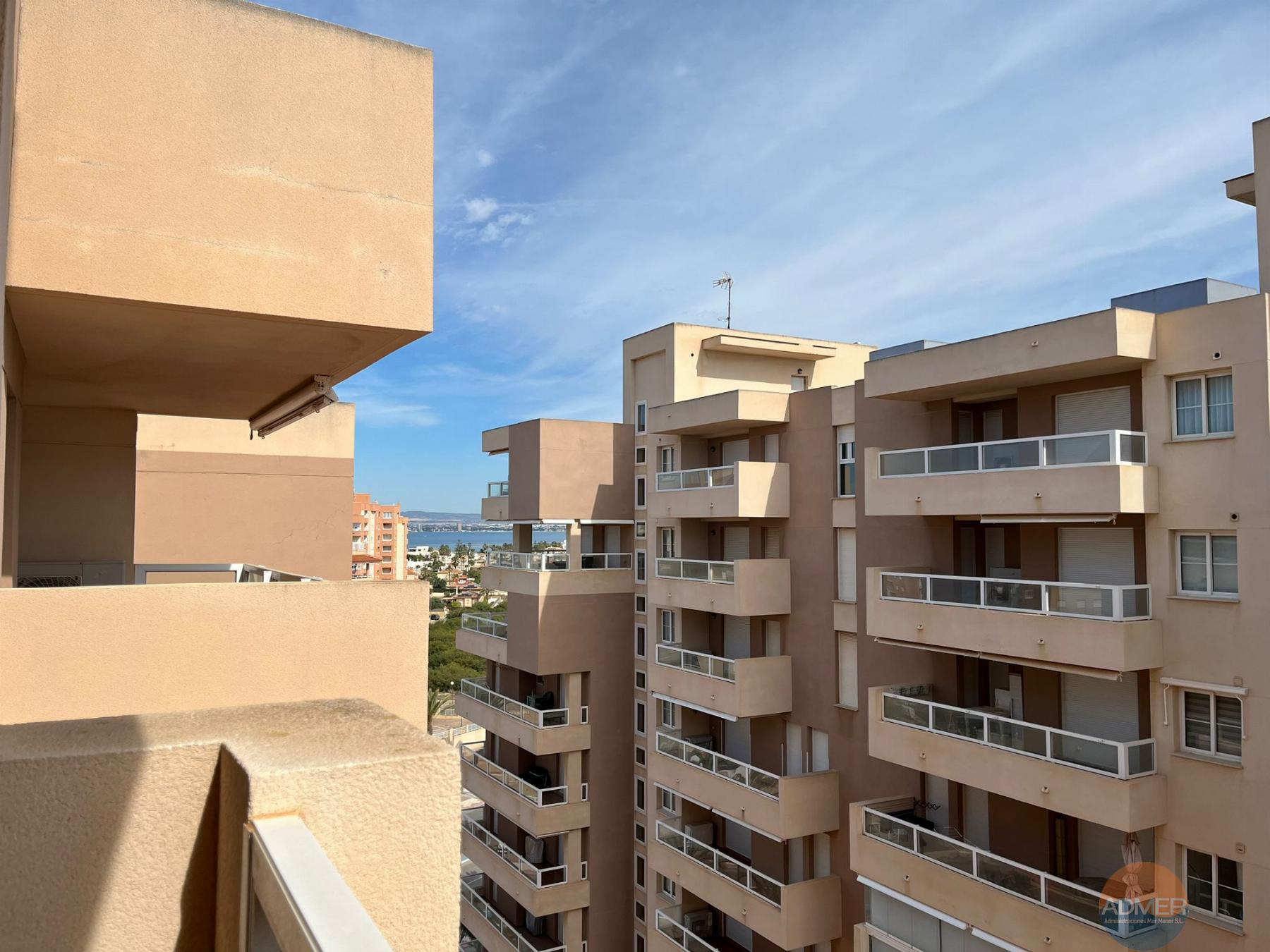 For sale of flat in La Manga del Mar Menor