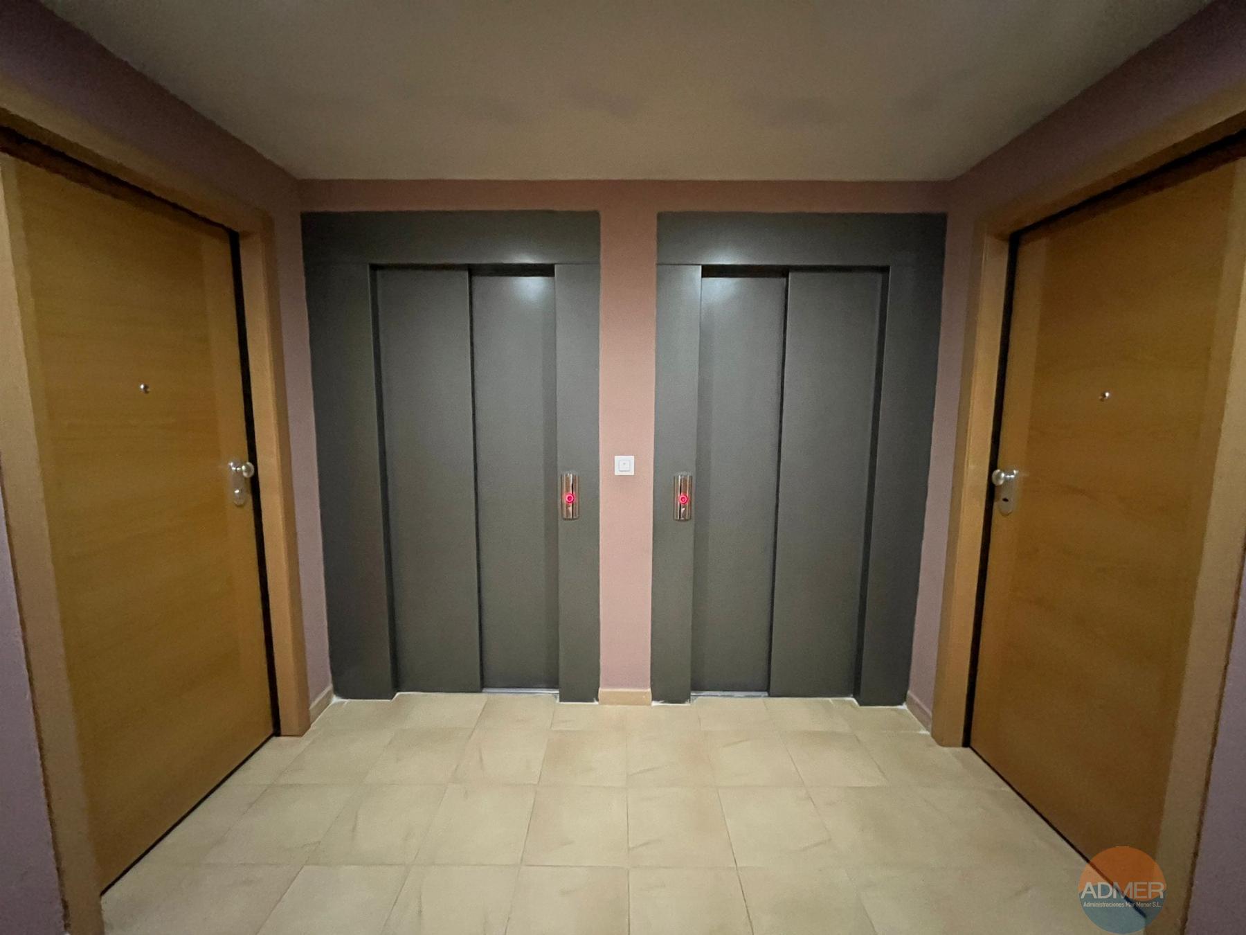For sale of flat in La Manga del Mar Menor