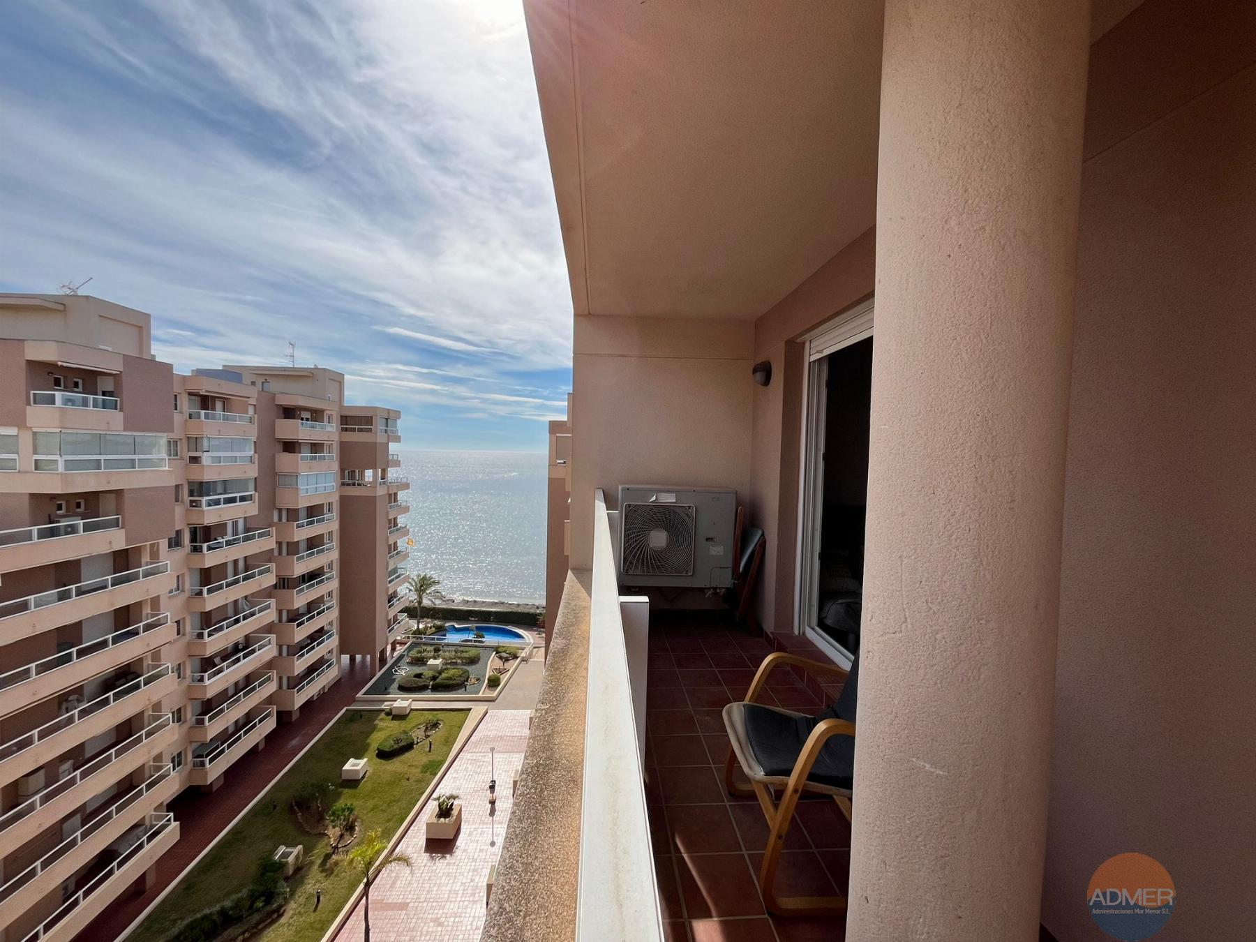 For sale of flat in La Manga del Mar Menor