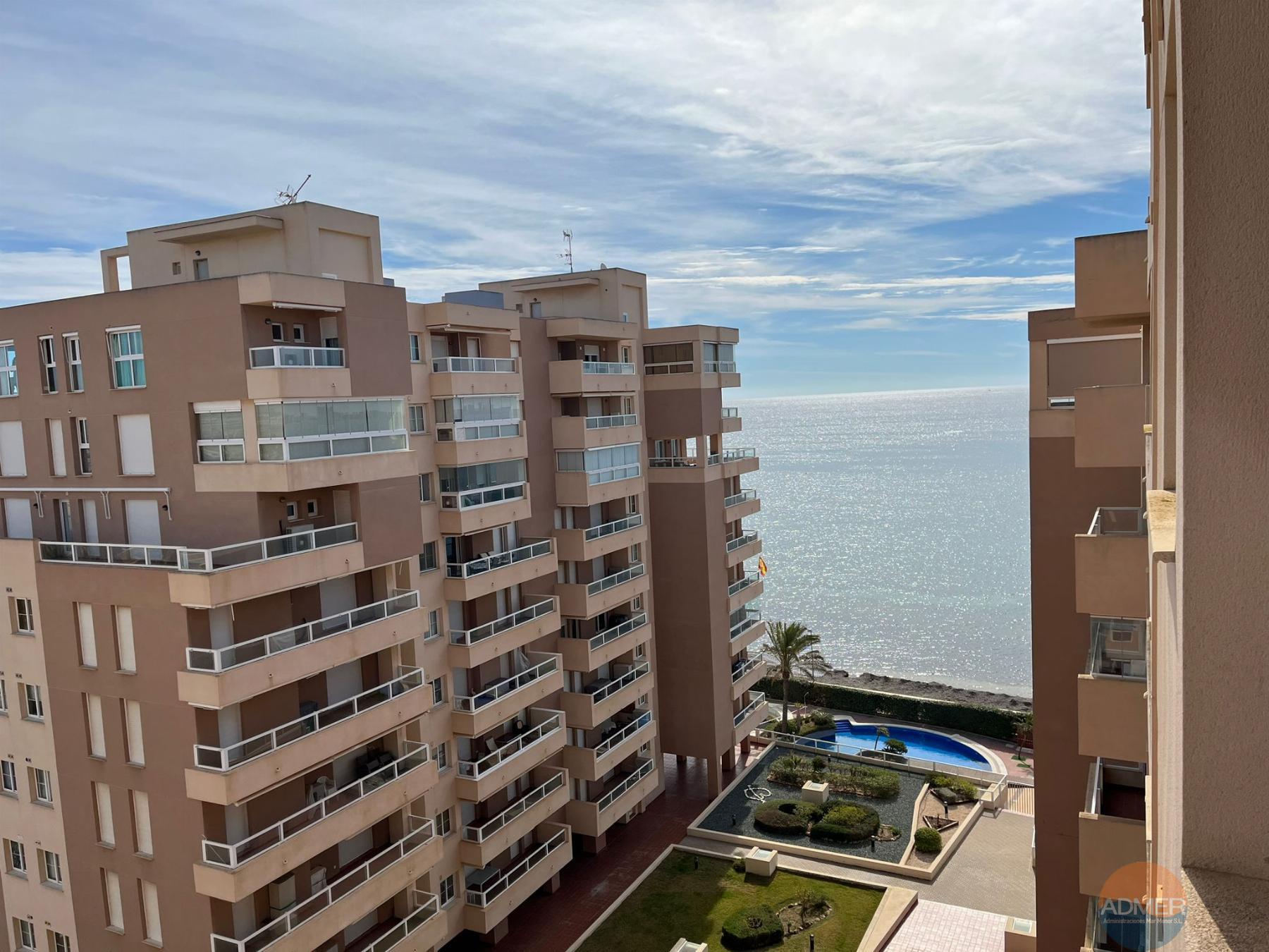 For sale of flat in La Manga del Mar Menor