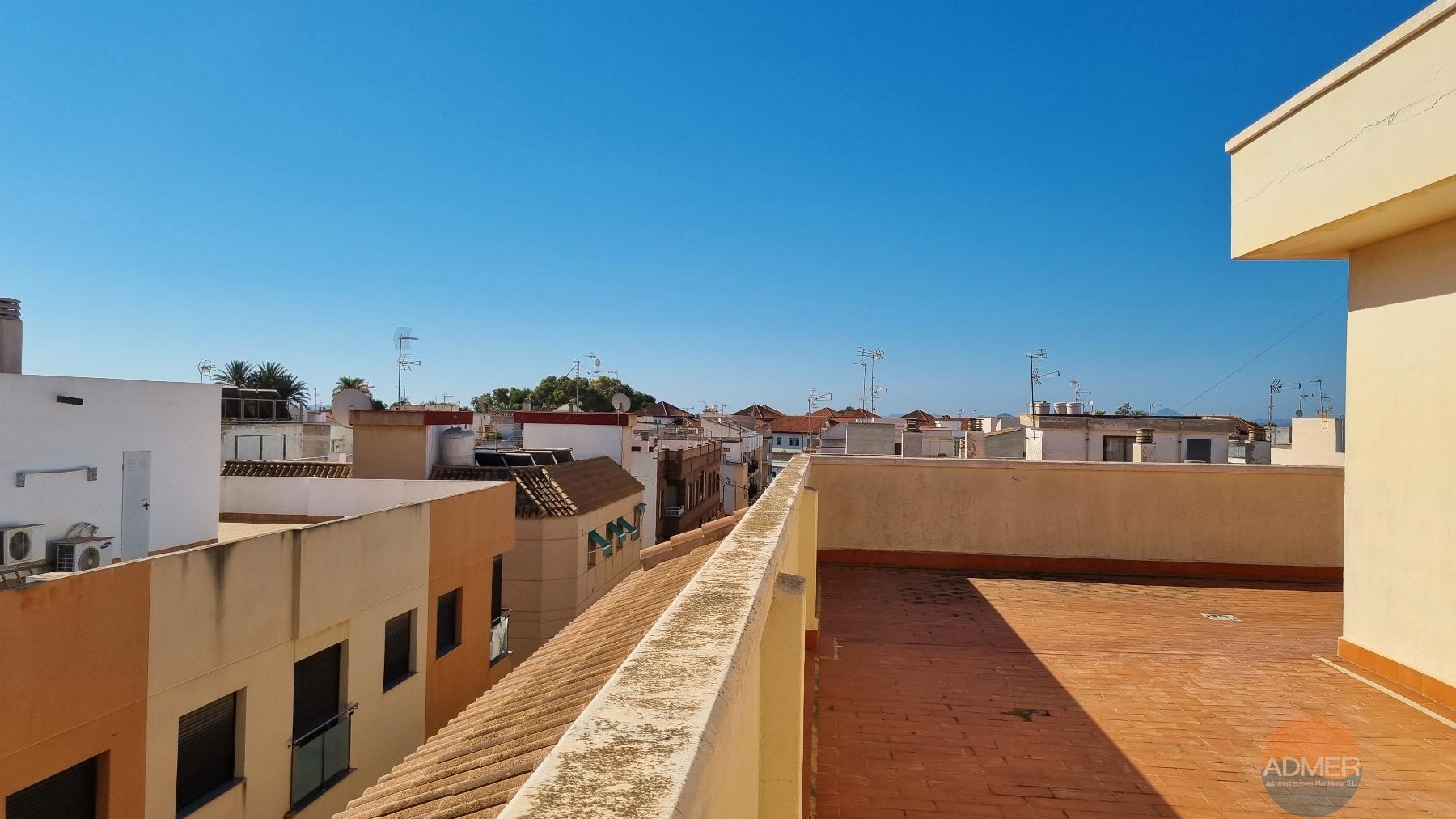 For sale of flat in Santiago de la Ribera