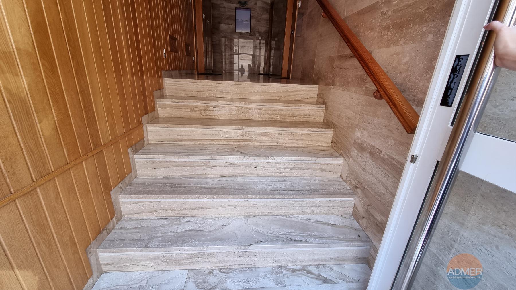 For sale of flat in Santiago de la Ribera