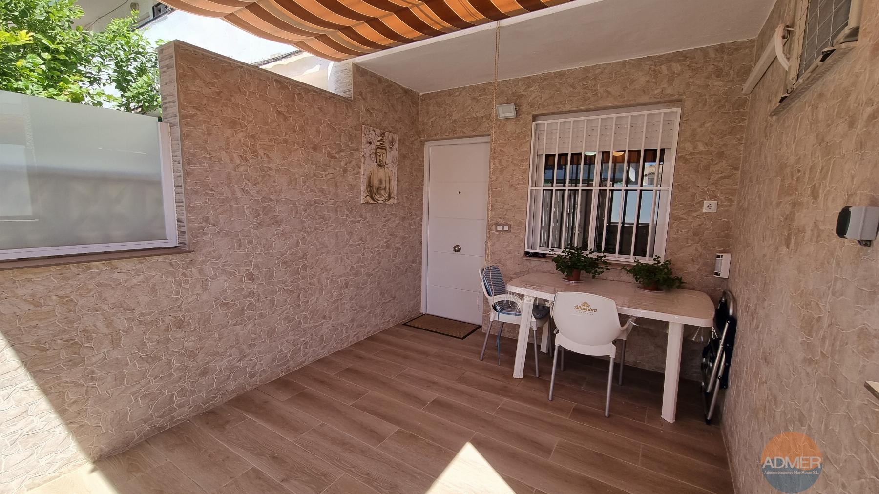 For sale of bungalow in Santiago de la Ribera