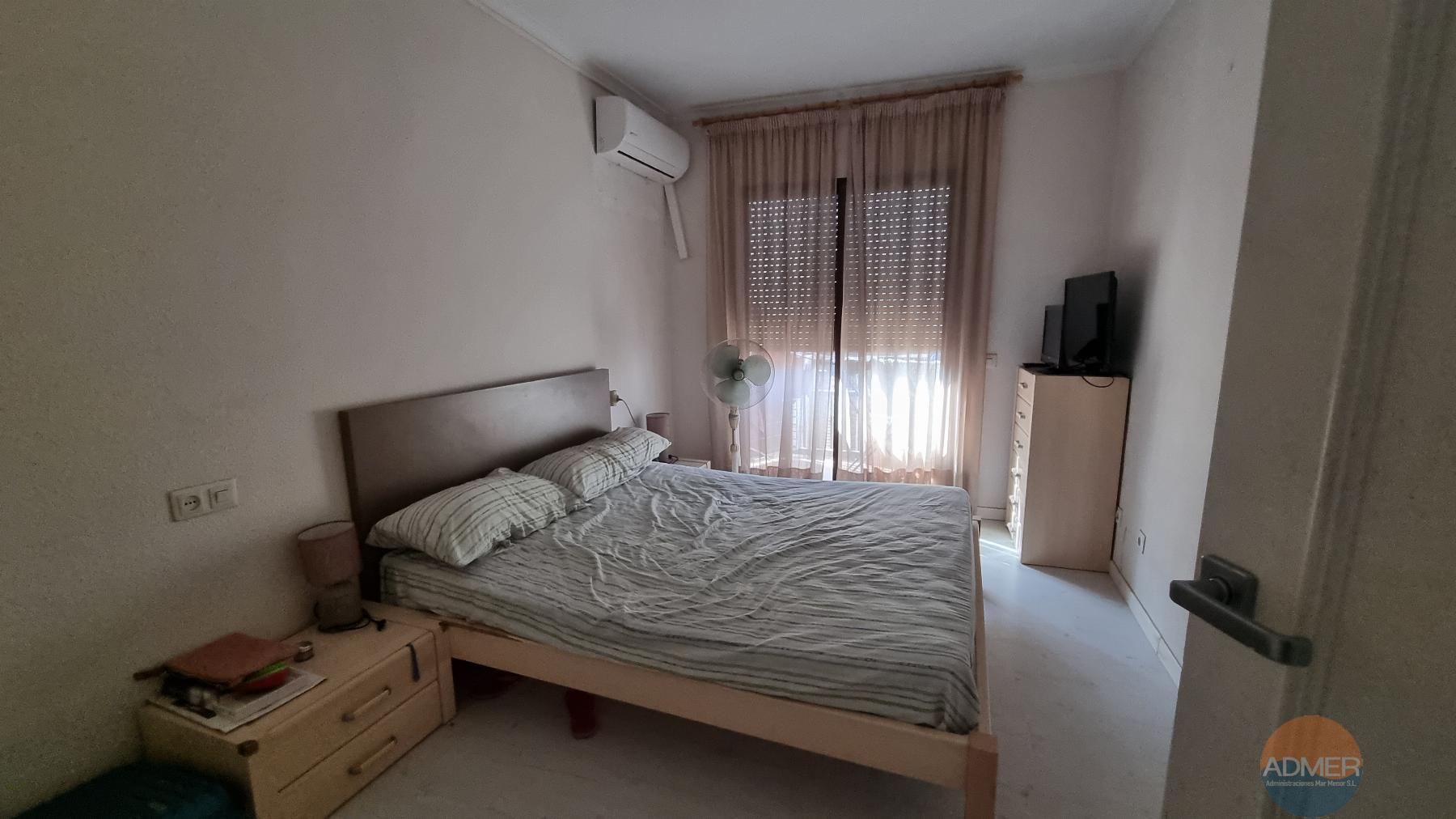 Venta de piso en Santiago de la Ribera
