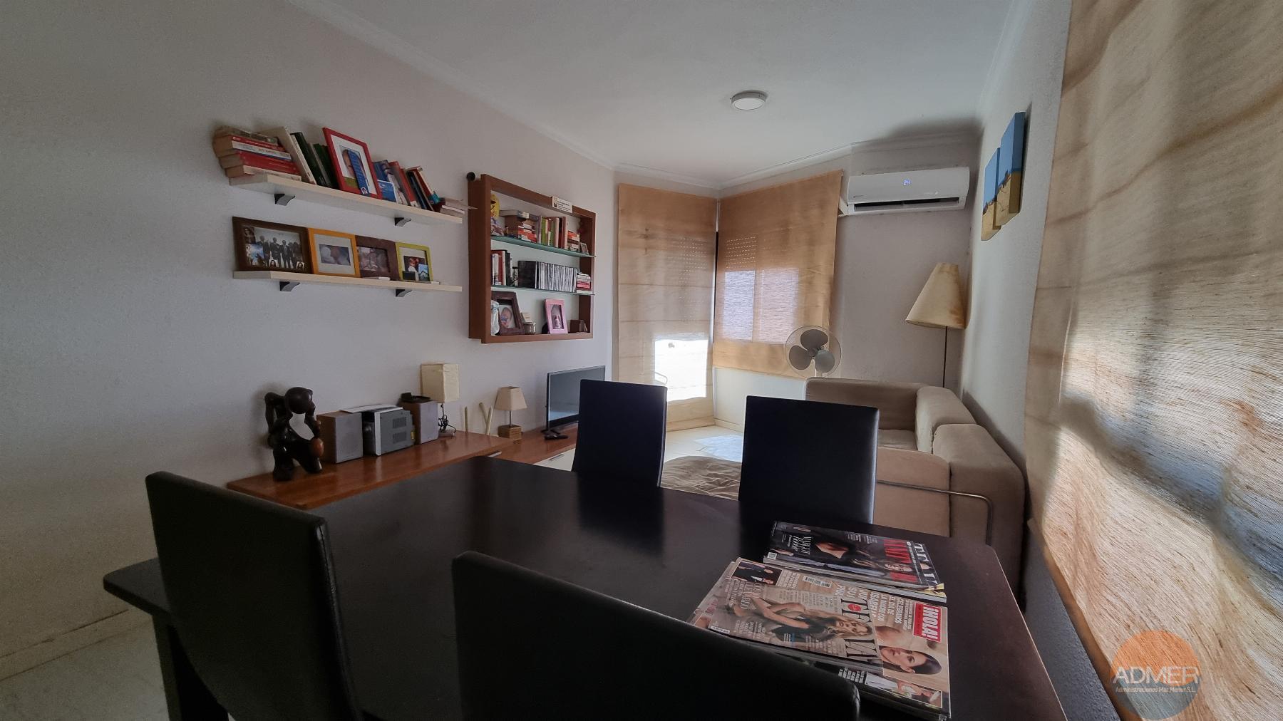 Venta de piso en Santiago de la Ribera