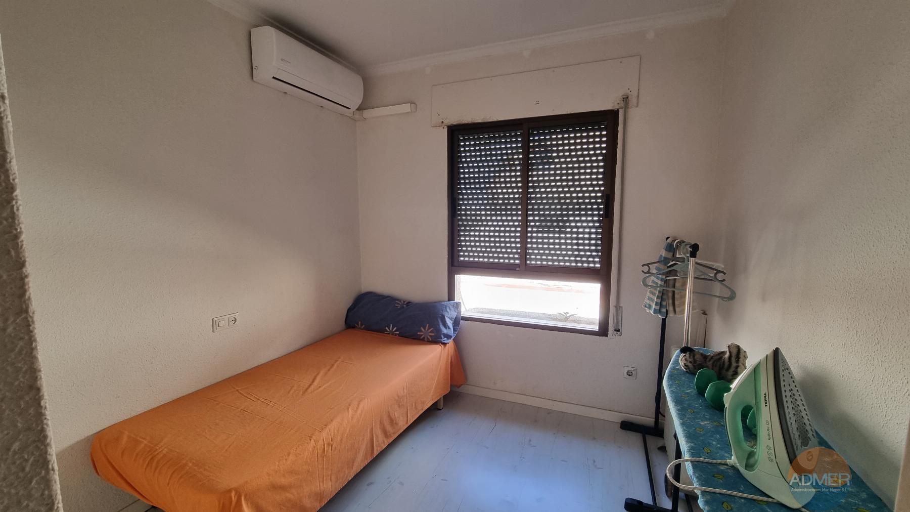 Venta de piso en Santiago de la Ribera
