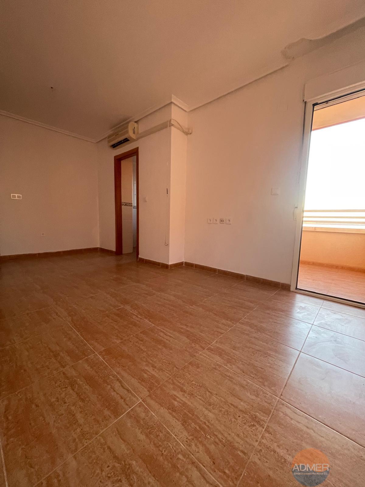 For sale of apartment in La Manga del Mar Menor