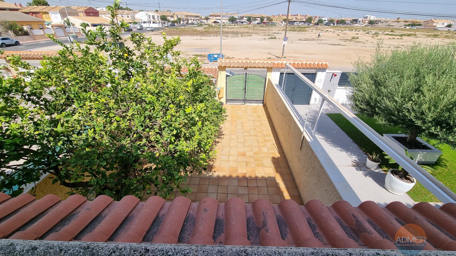For sale of house in Santiago de la Ribera