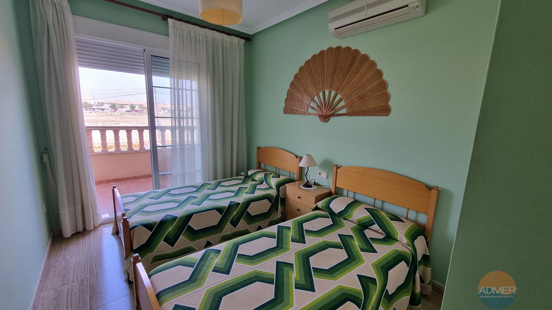 For sale of house in Santiago de la Ribera