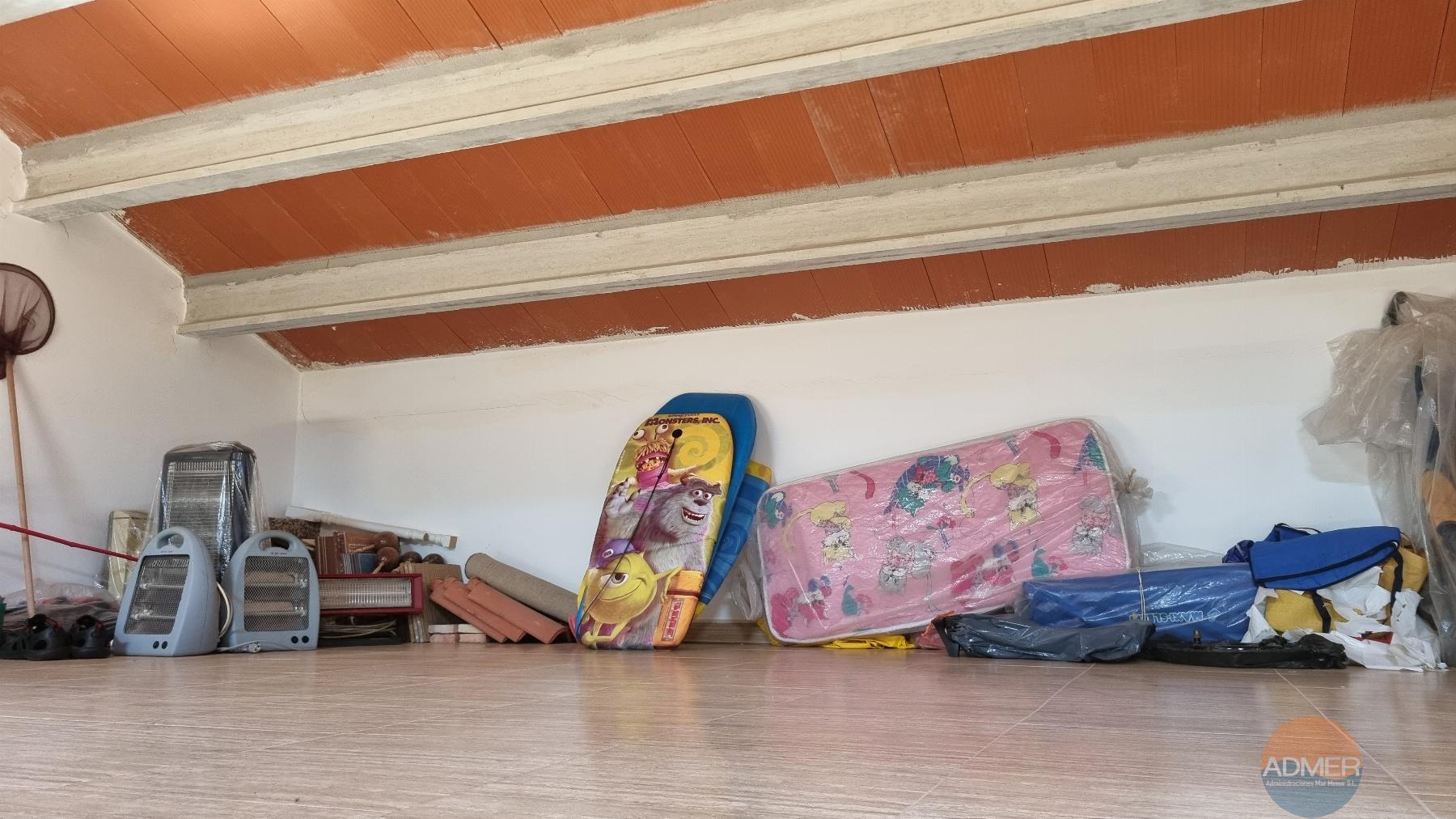 For sale of house in Santiago de la Ribera