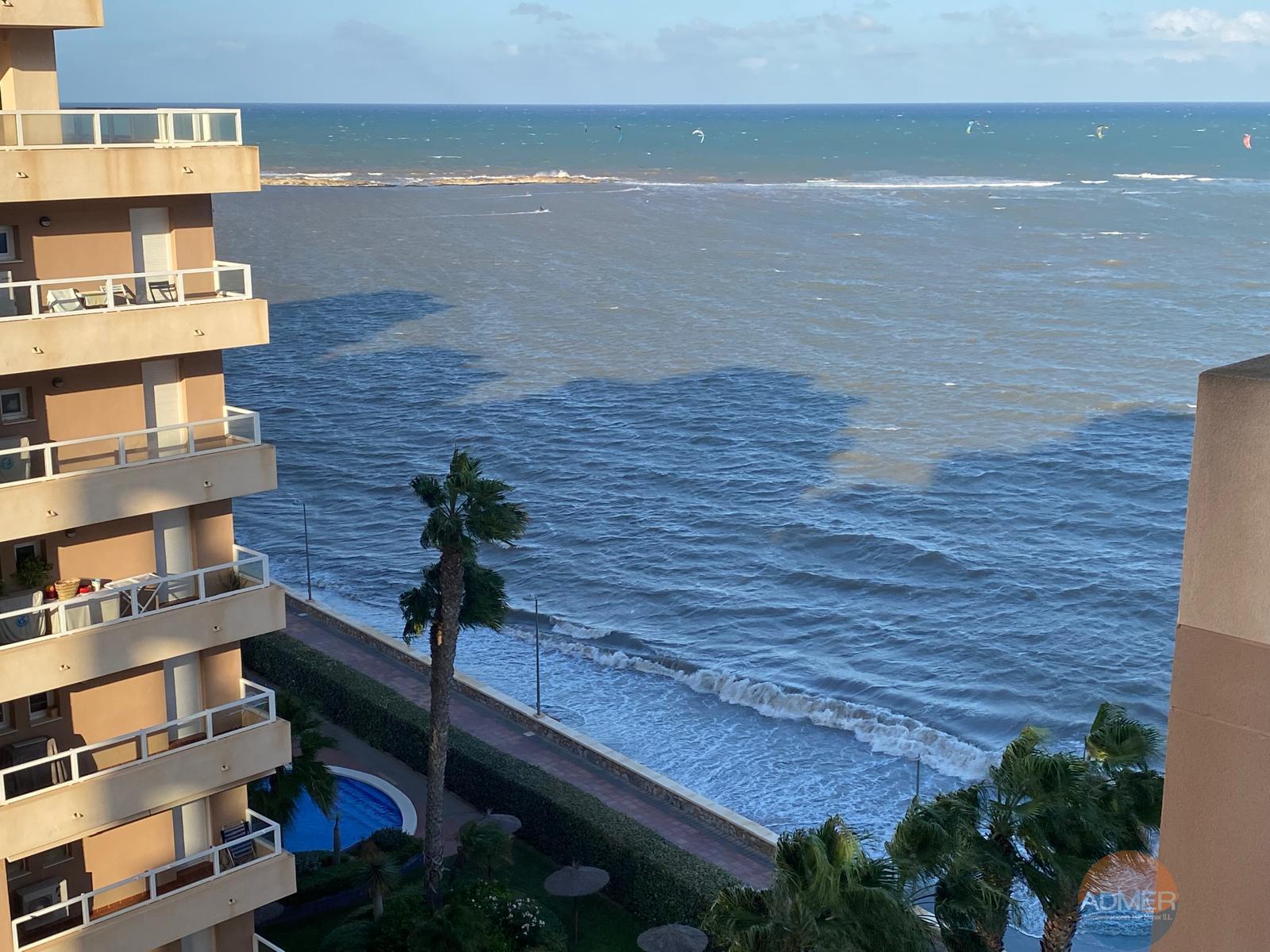 For sale of apartment in La Manga del Mar Menor