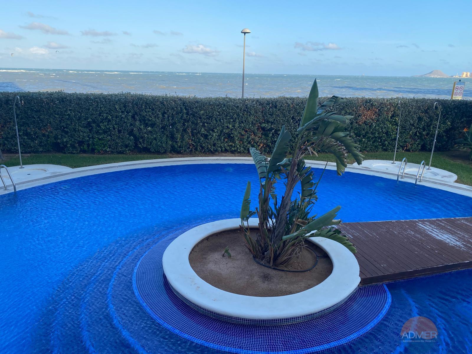 For sale of apartment in La Manga del Mar Menor