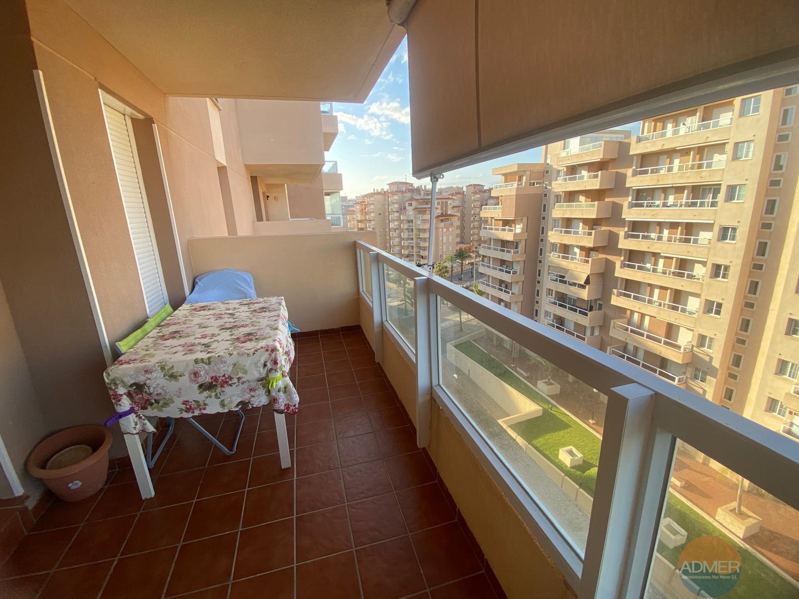 For sale of apartment in La Manga del Mar Menor