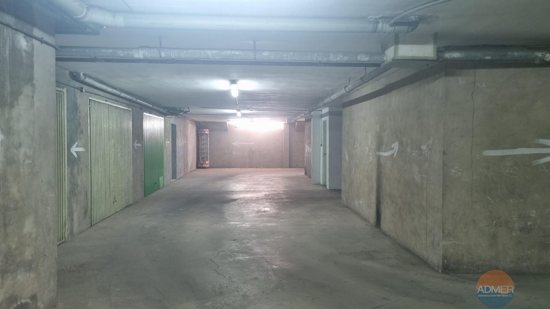 Venta de garaje en San Javier