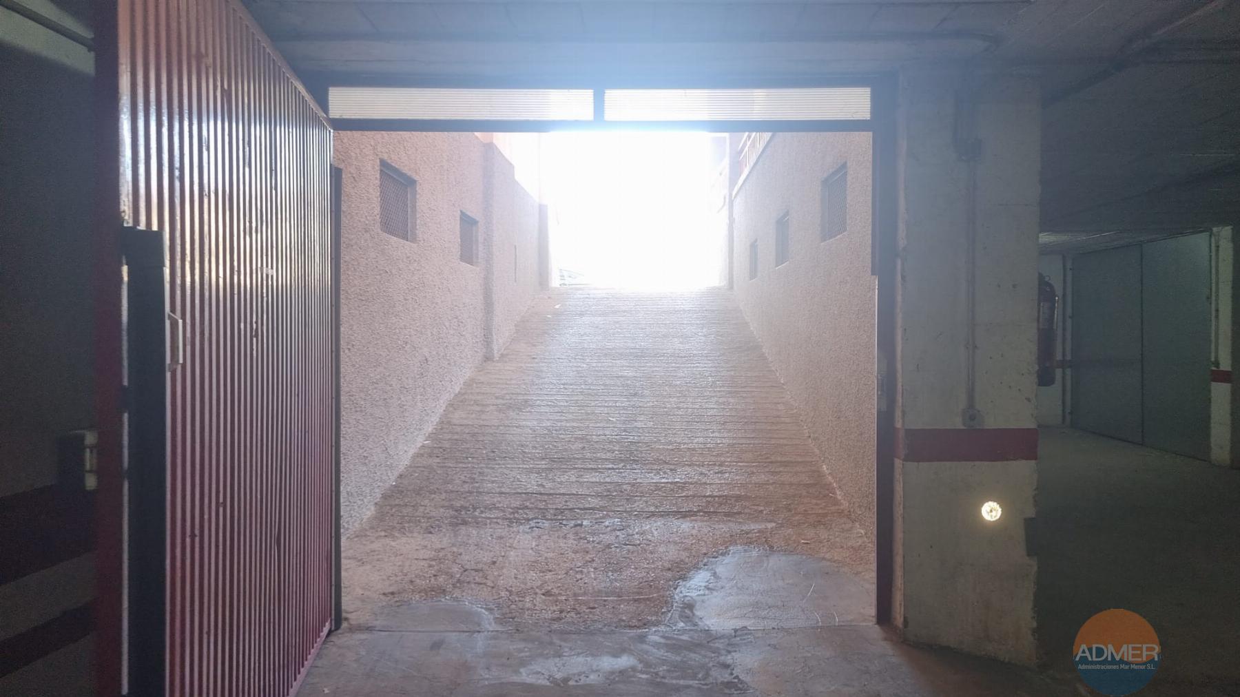 For sale of garage in San Javier