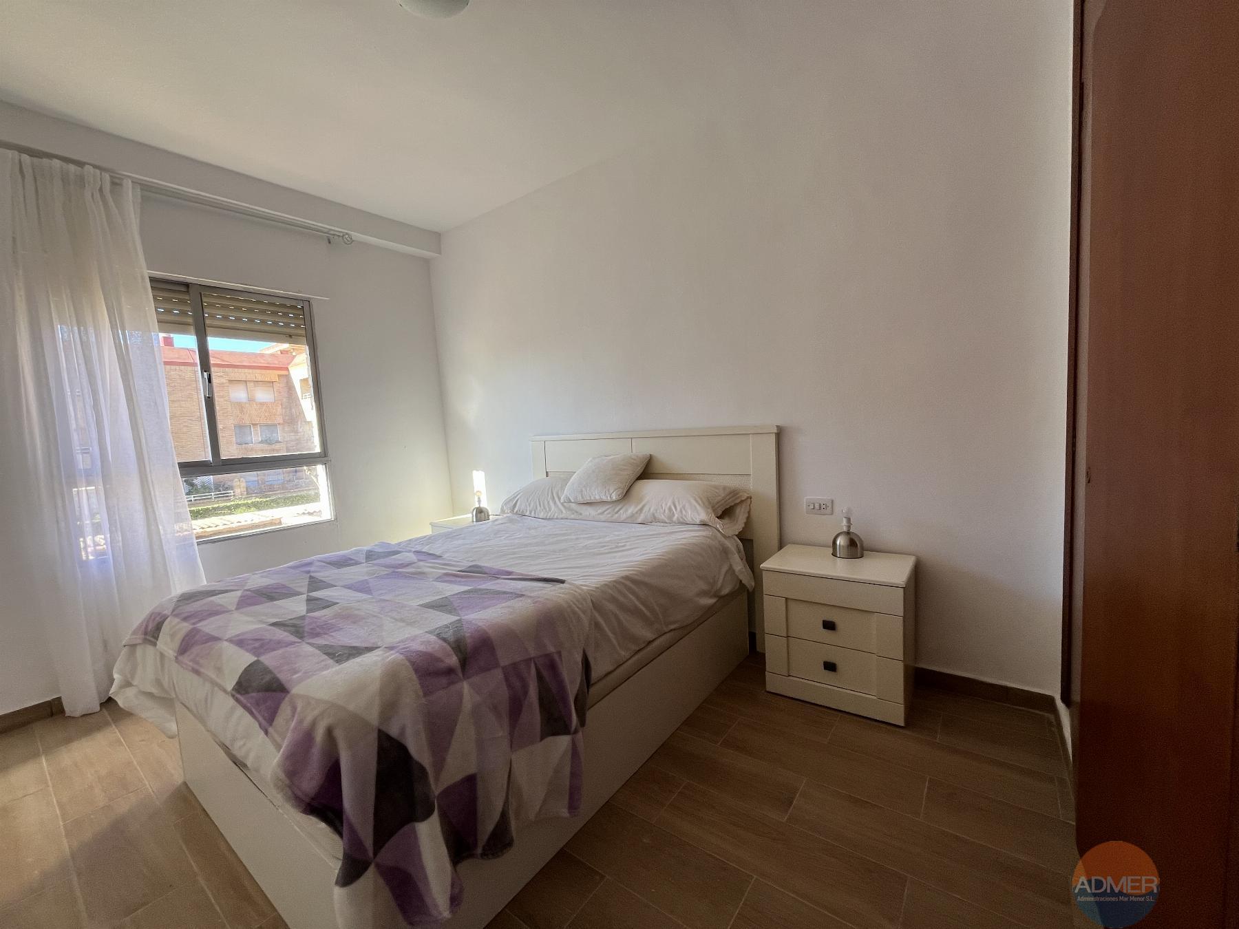 Venta de piso en Santiago de la Ribera