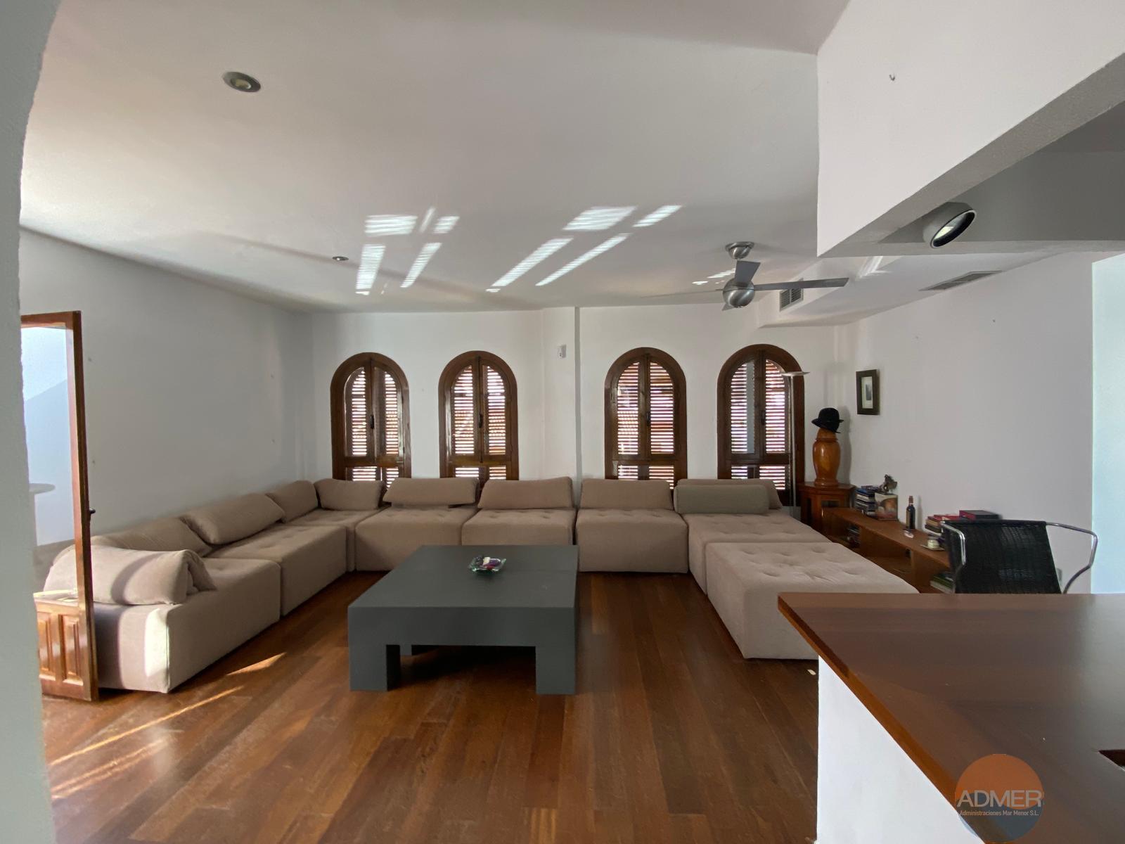 For sale of apartment in La Manga del Mar Menor