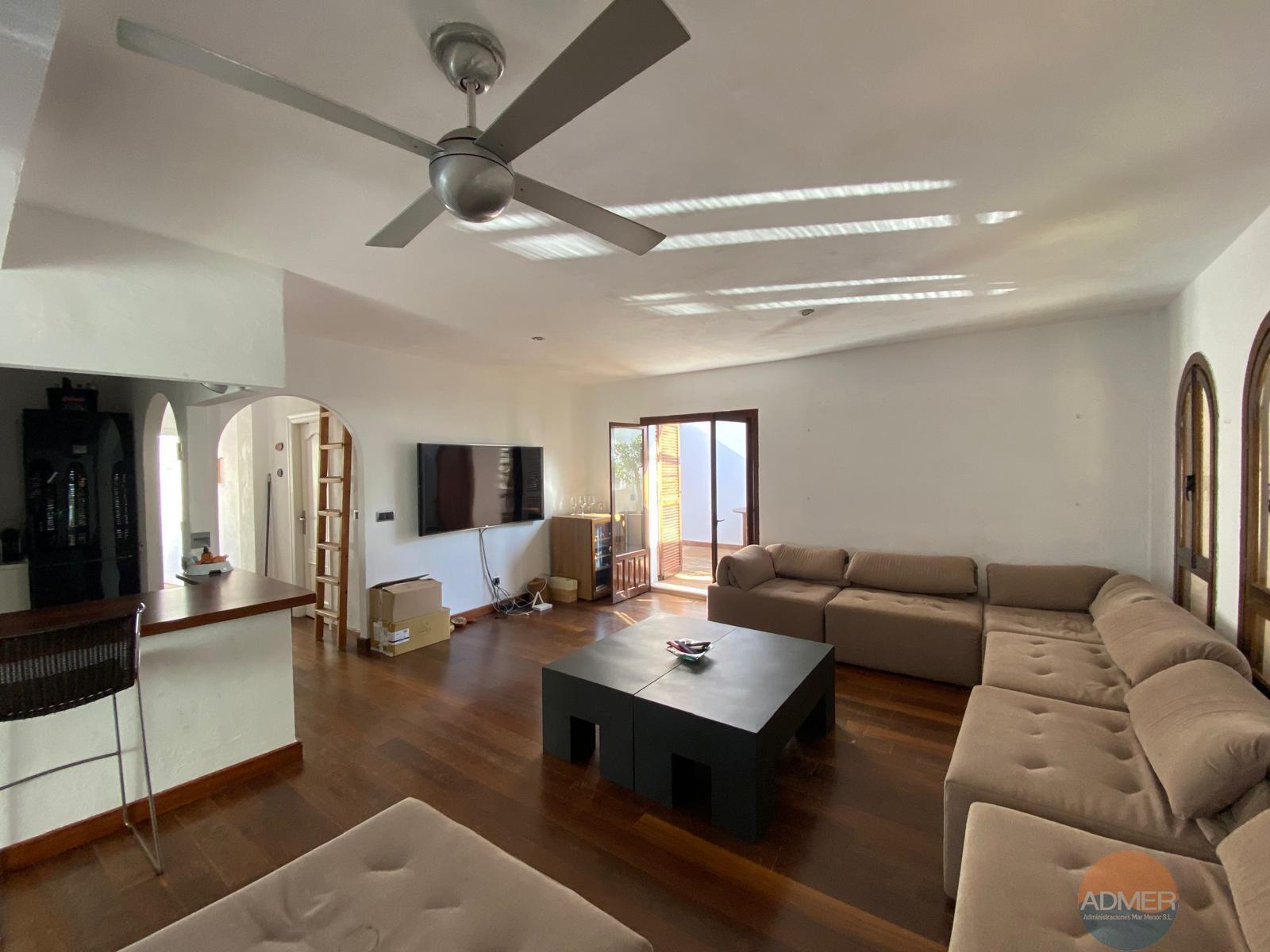 For sale of apartment in La Manga del Mar Menor