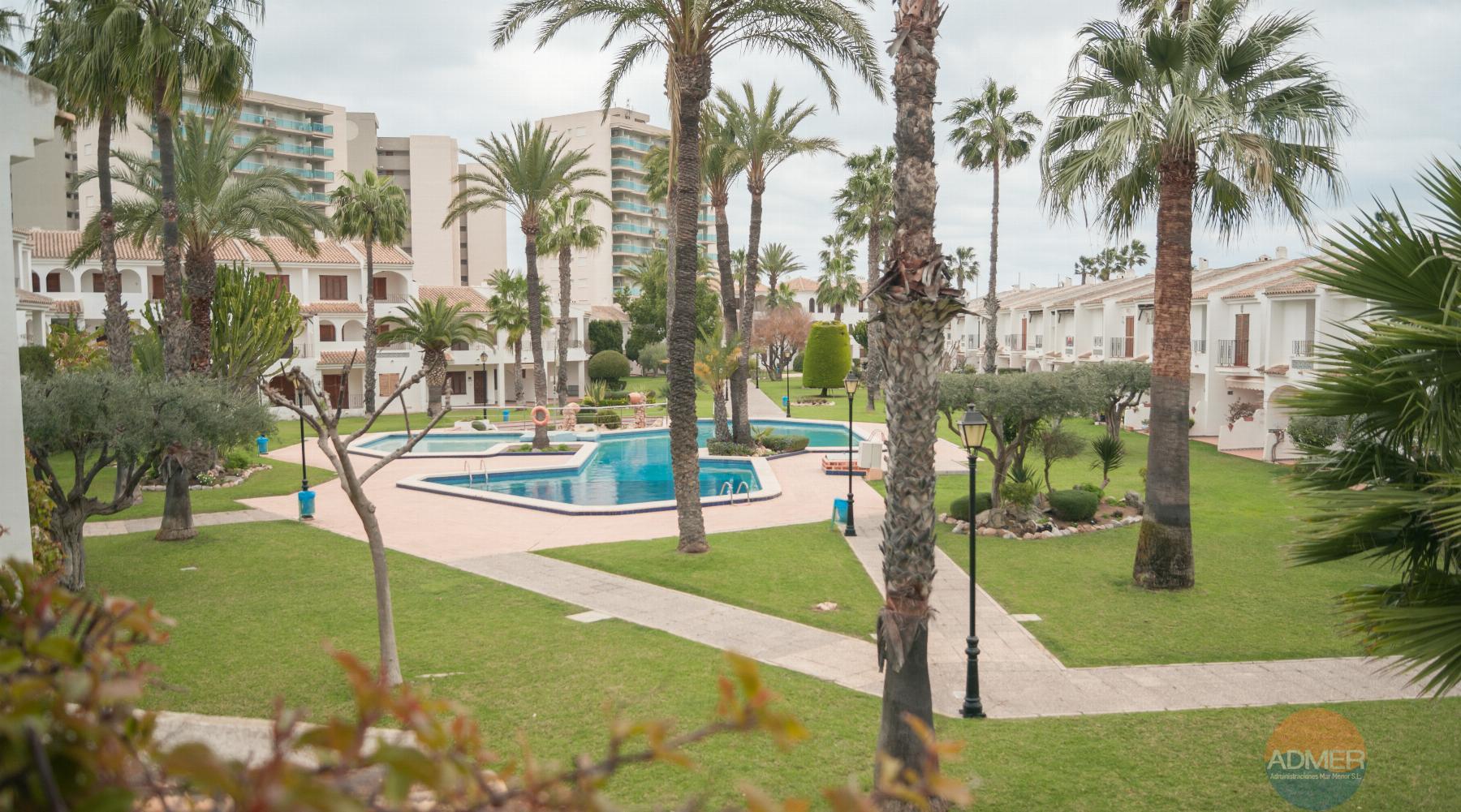 For sale of apartment in La Manga del Mar Menor