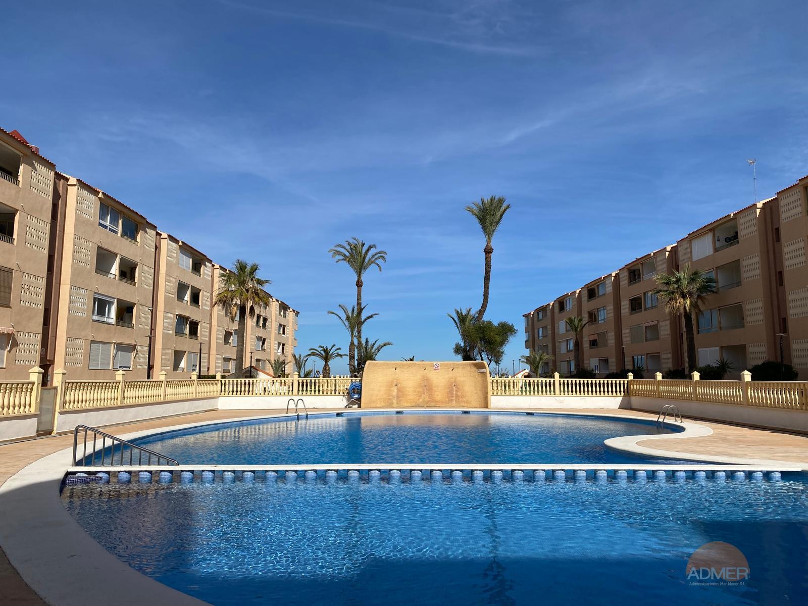 For sale of flat in La Manga del Mar Menor
