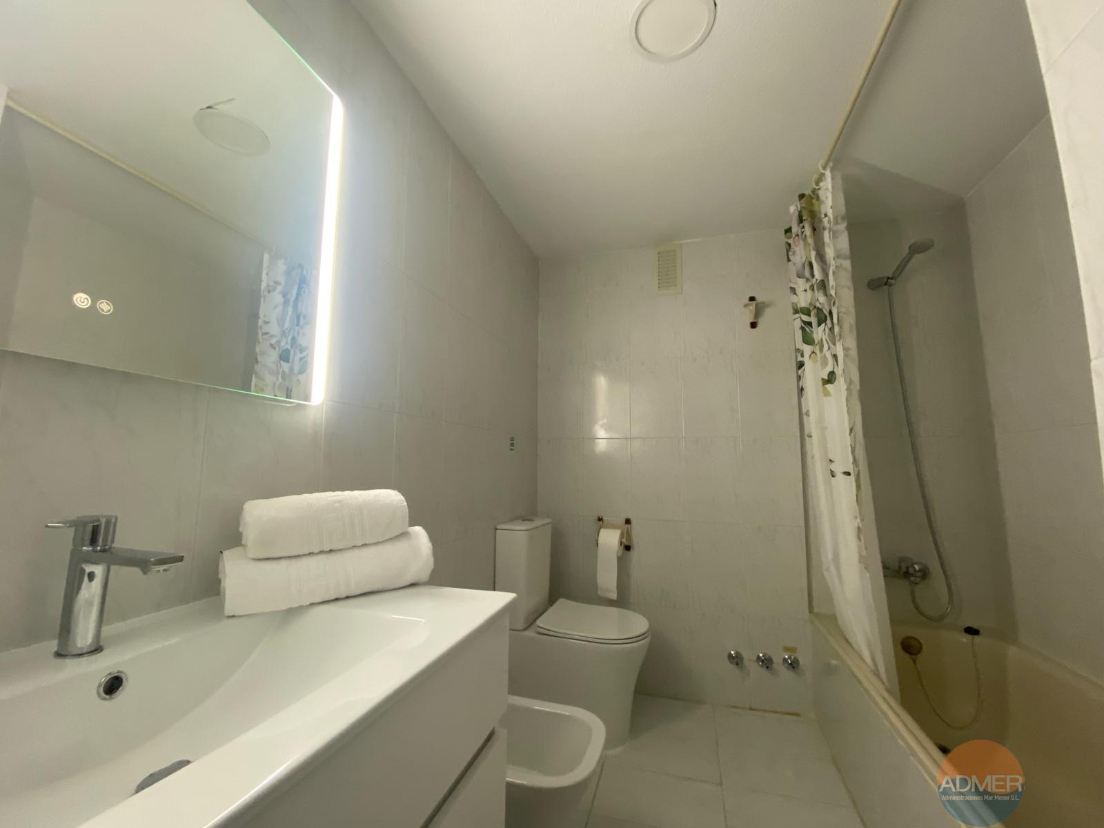 For sale of flat in La Manga del Mar Menor