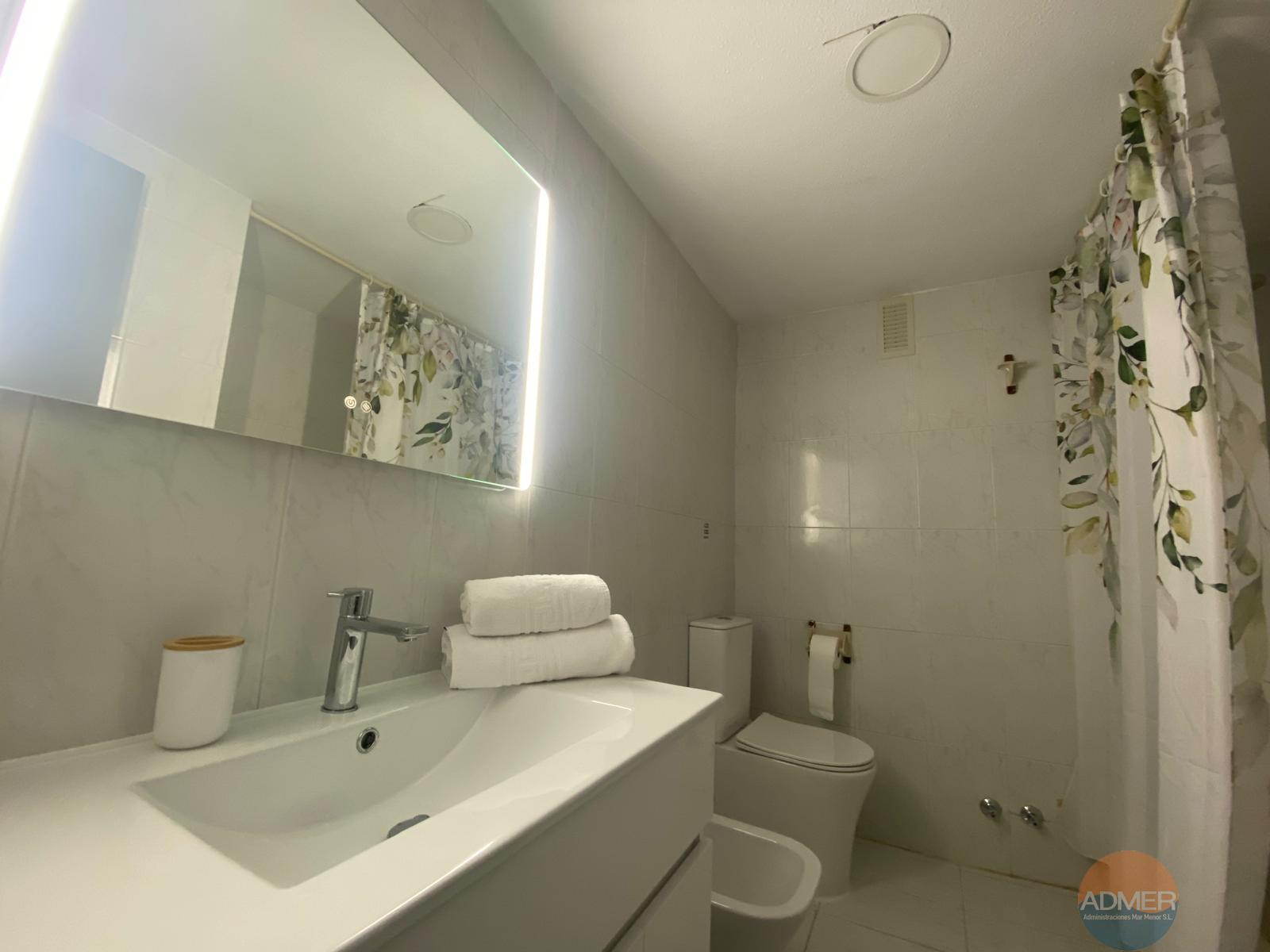 For sale of flat in La Manga del Mar Menor