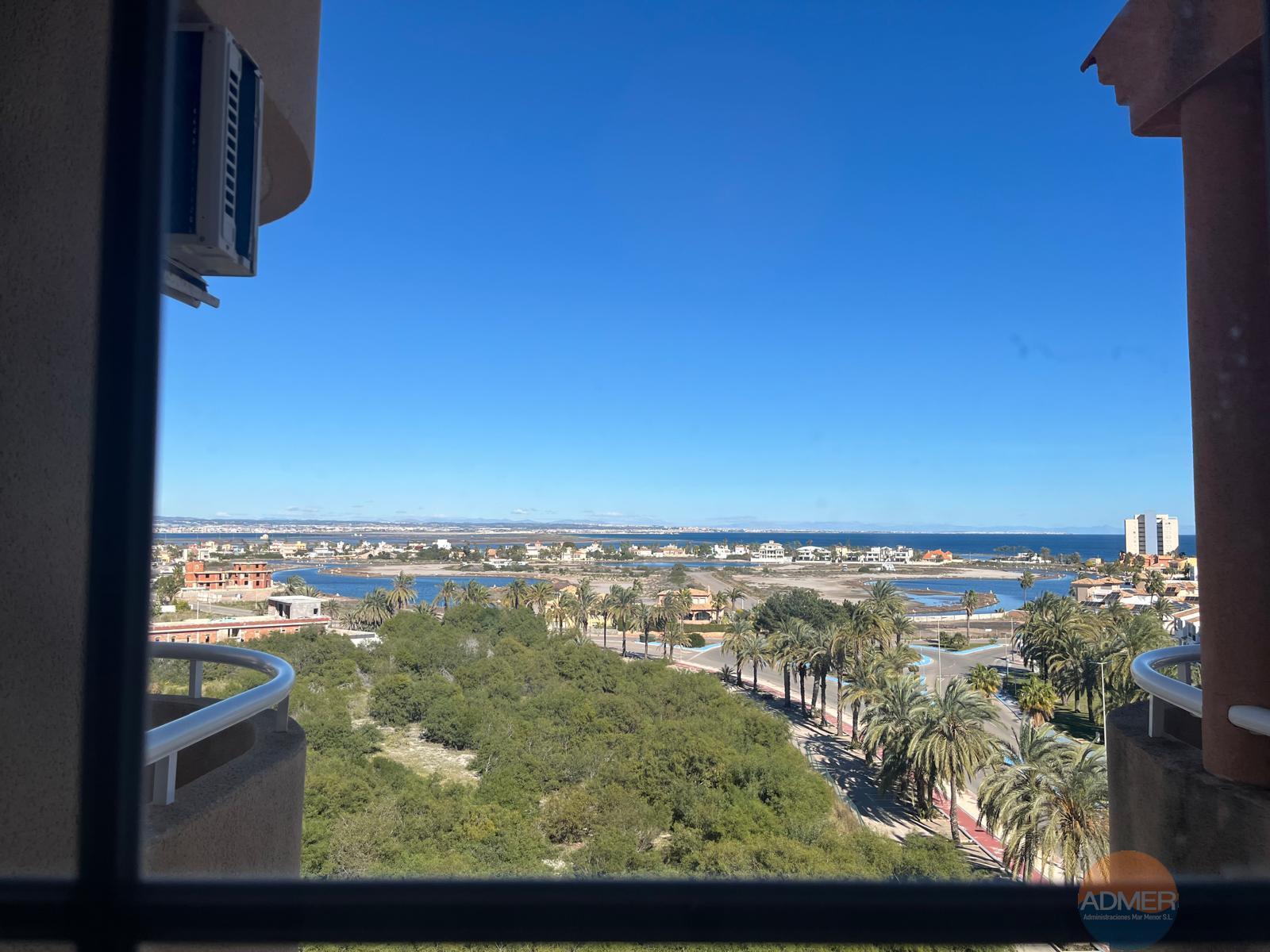 Venta de apartamento en La Manga del Mar Menor