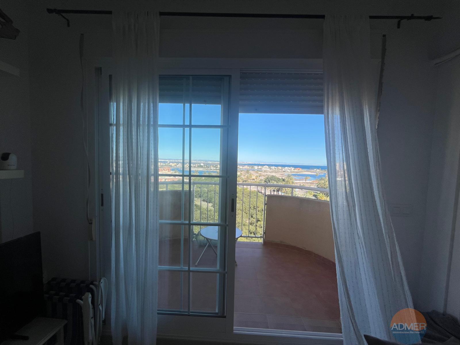Venta de apartamento en La Manga del Mar Menor