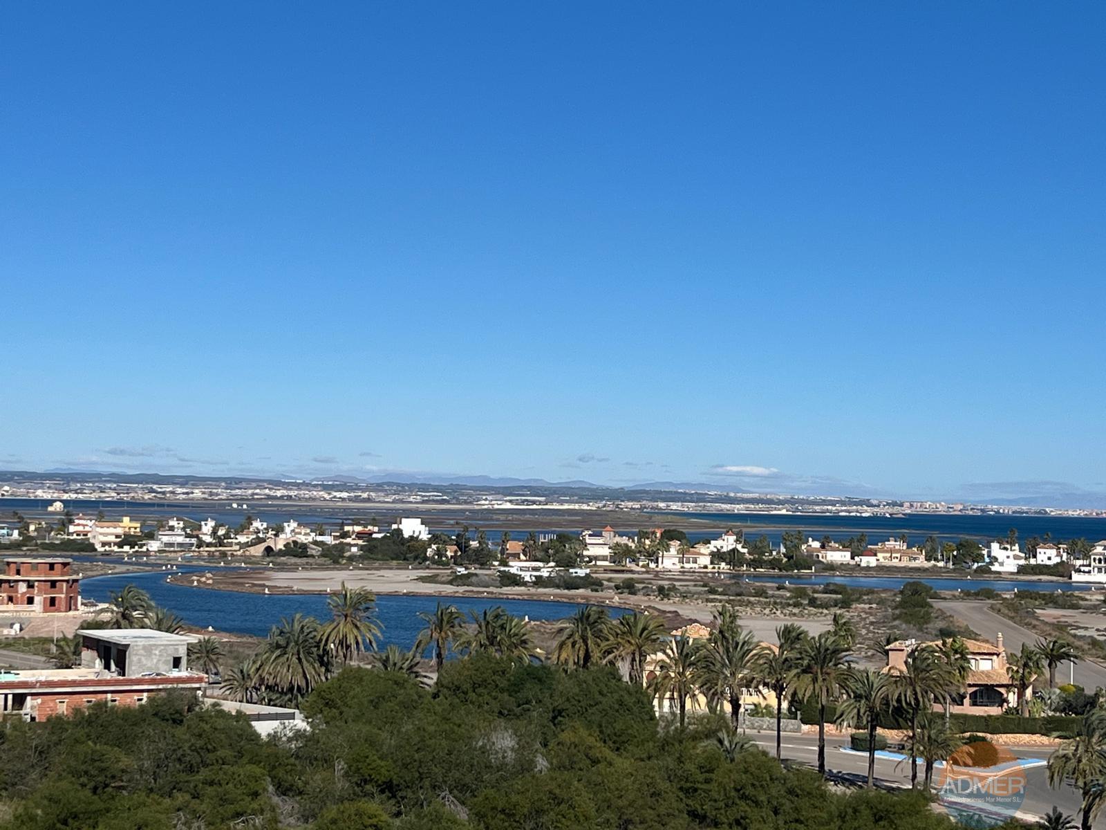 Venta de apartamento en La Manga del Mar Menor
