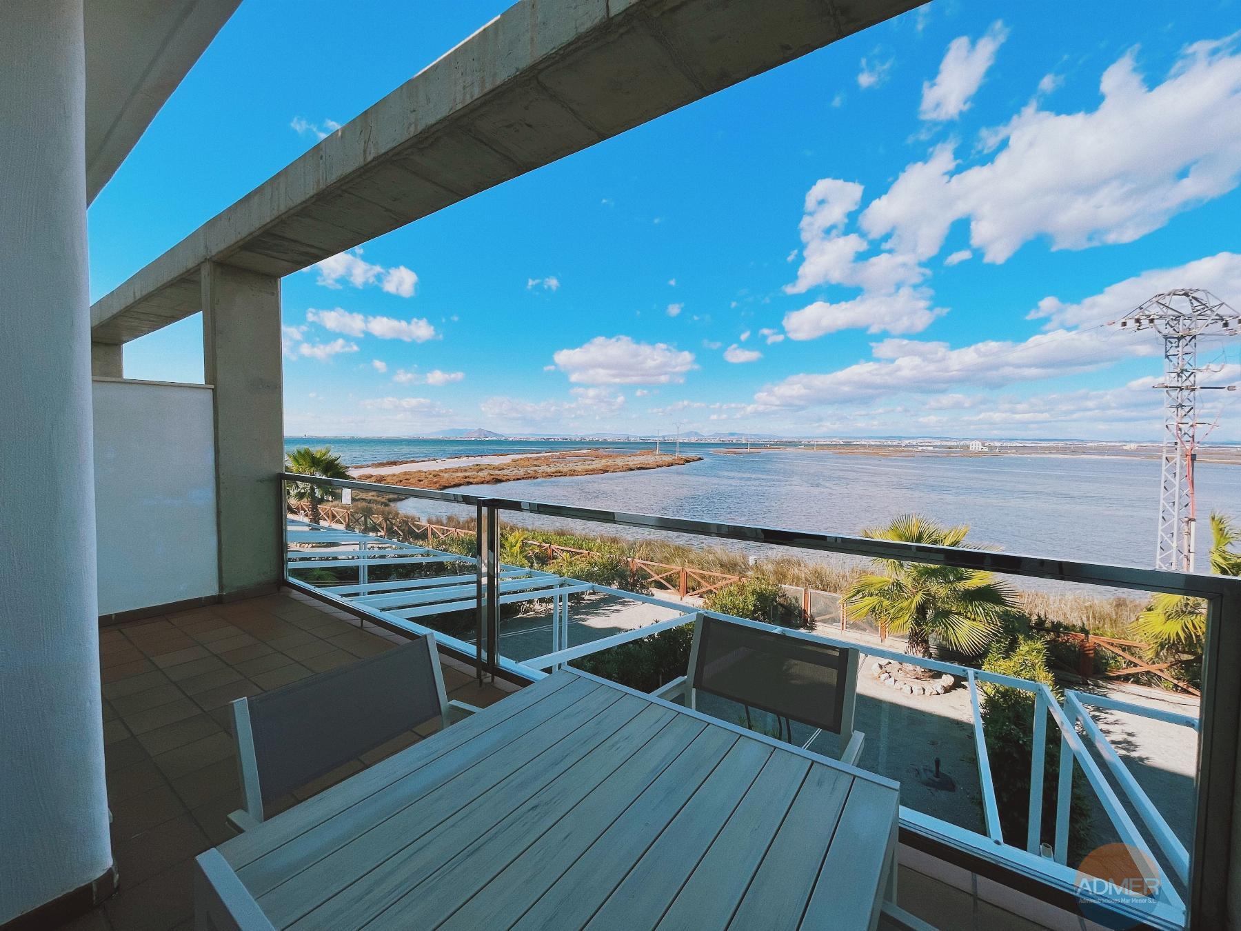 Venta de apartamento en La Manga del Mar Menor