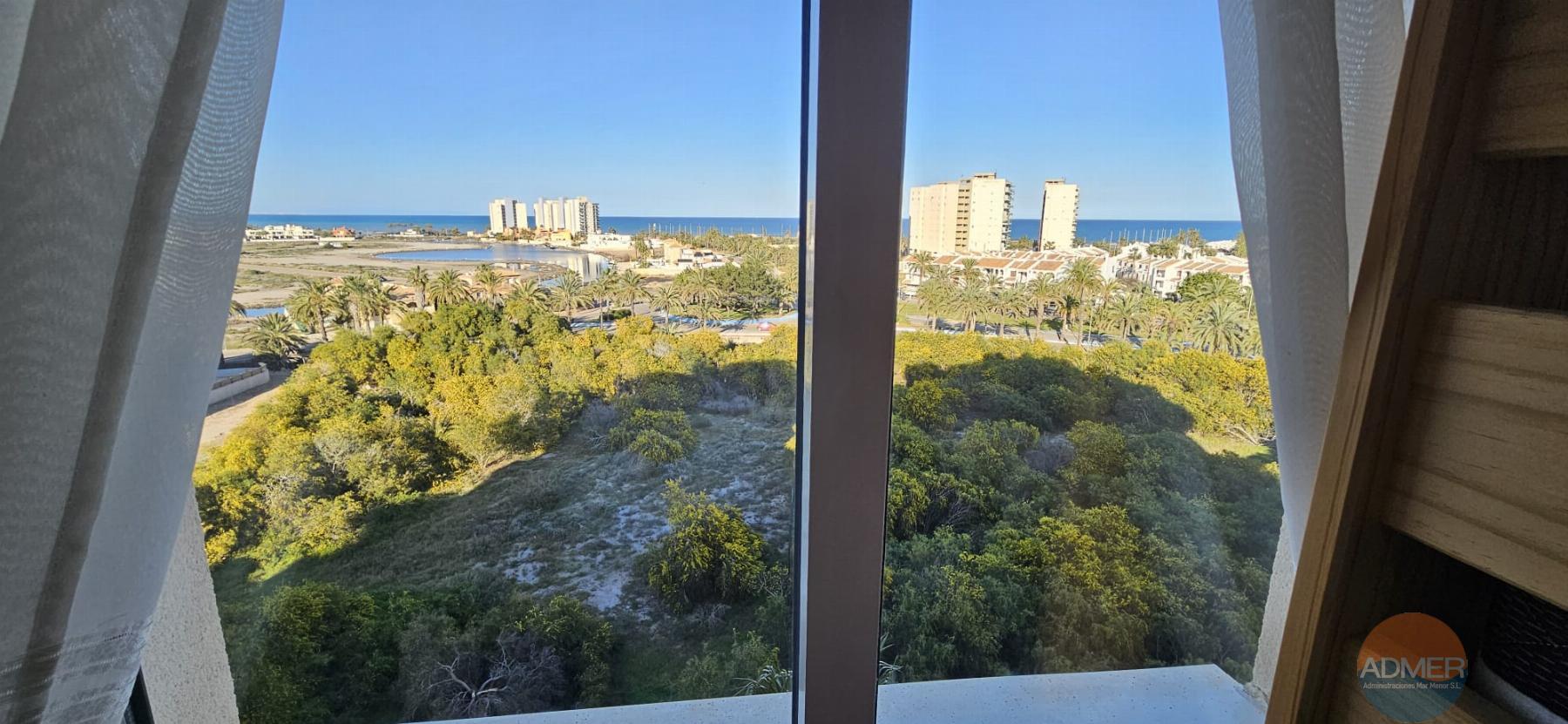 Venta de piso en La Manga del Mar Menor