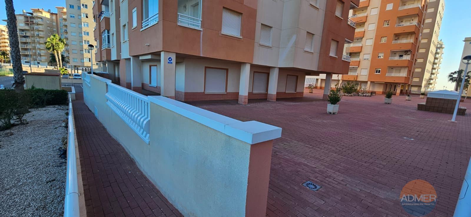 Venta de piso en La Manga del Mar Menor