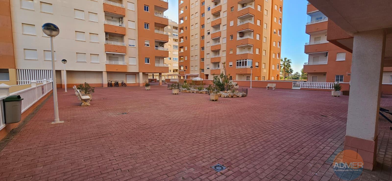 Venta de piso en La Manga del Mar Menor