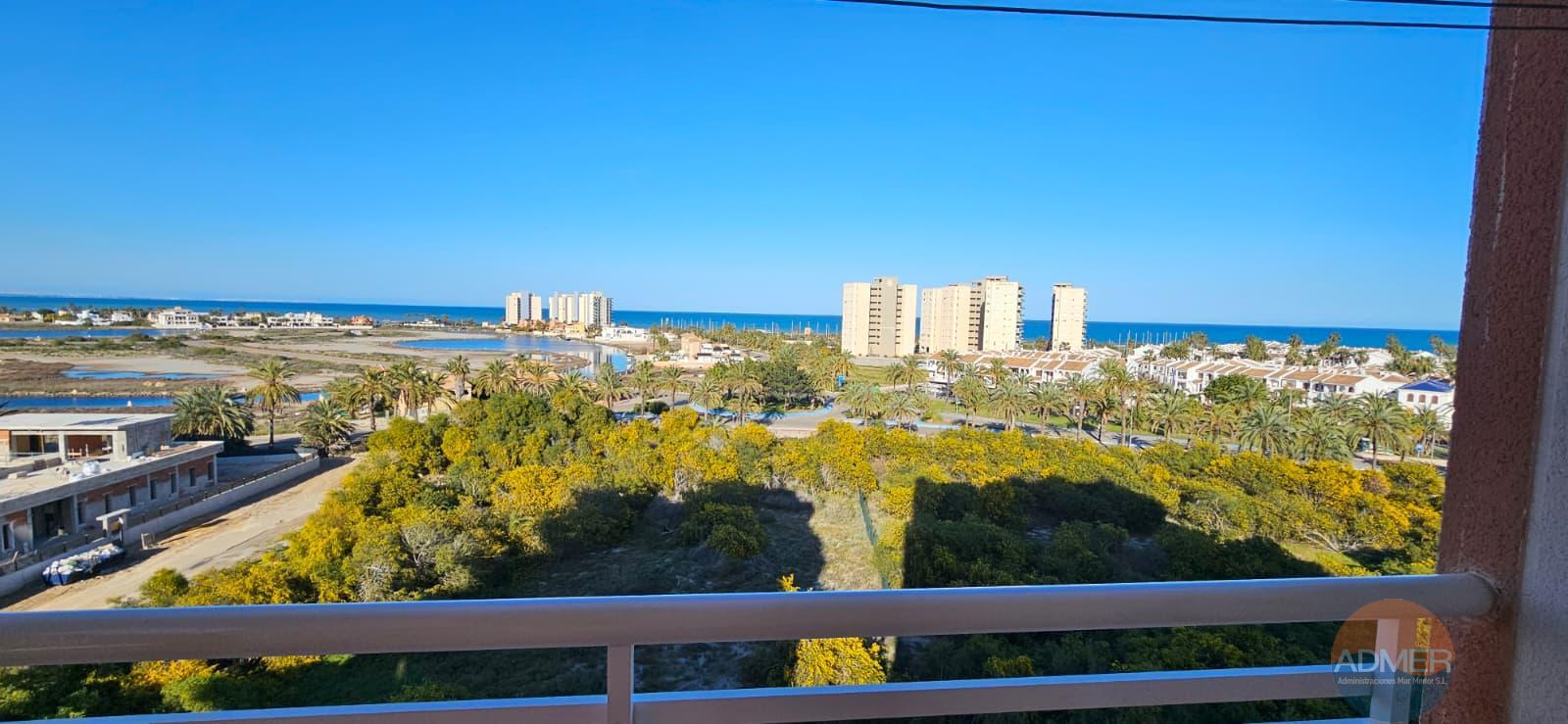 Venta de piso en La Manga del Mar Menor